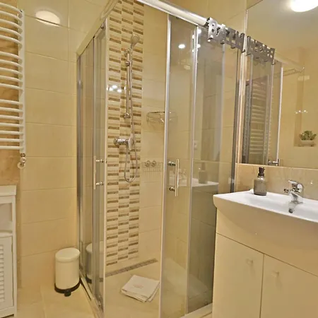 Apartman Sunset - Sloneczne Dla Dwoch Osob Jedynie 300m Od Plazy